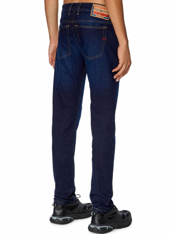 jeans diesel ai 23.24. mod. sleenker 1979-oenaj