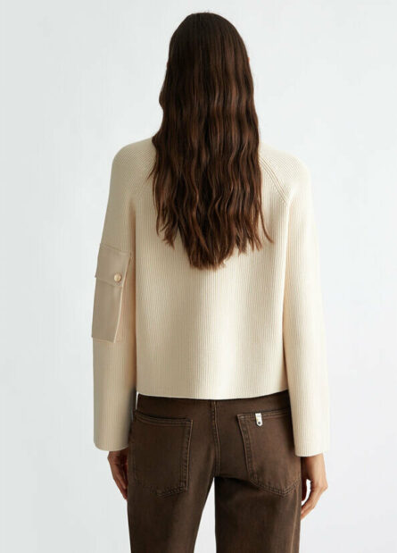 maglia con bottoni e tasca liu jo a.i.24.25. art. wf4475