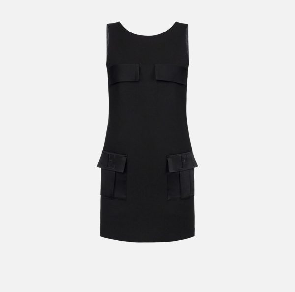 Miniabito boxy in crêpe con tasche ab65846e2 elisabetta franchi ai 24.25.