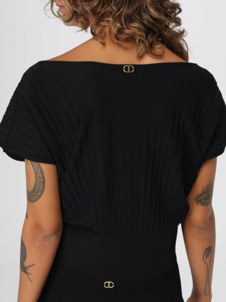 completo twin set in misto viscosa twin set ai 24.25. art. 242tp3540