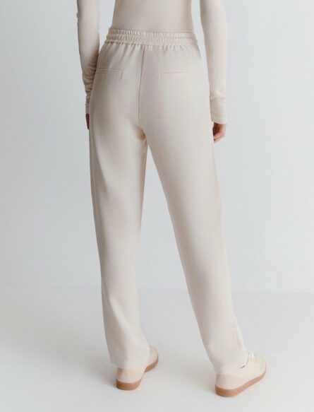 Jogger fluidi abitata marella pe 25