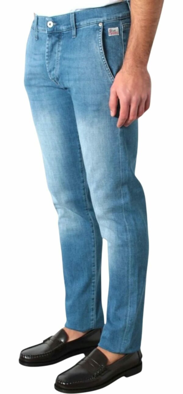 Jeans roy rogers pe25. mod. elias
art. rru006d1410897 0121962605_1jpg Jeans roy rogers pe25. mod. elias art. rru006d1410897