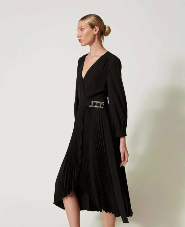 Abito longuette in crèpe de chine plissè twin set pe25 art. 251tp2420