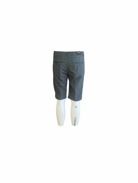 Bermuda Pantalaccio Pince Poly/viscosa Designers Bermuda Uomo MEBT584PE25.