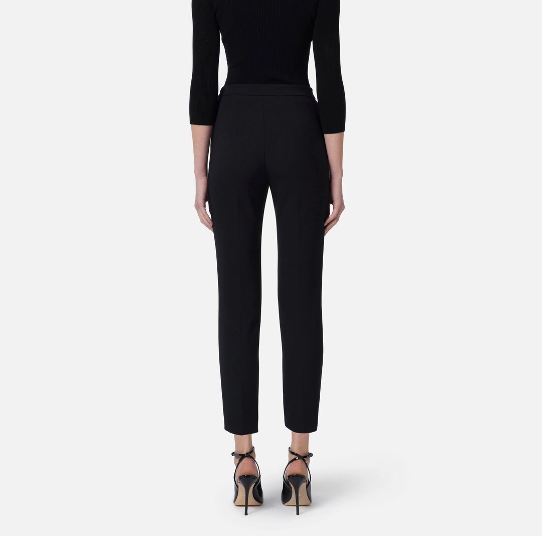 Pantaloni slim in crêpe con placca logo pa07751e2 Elisabetta Franchi pe25 - immagine 4
