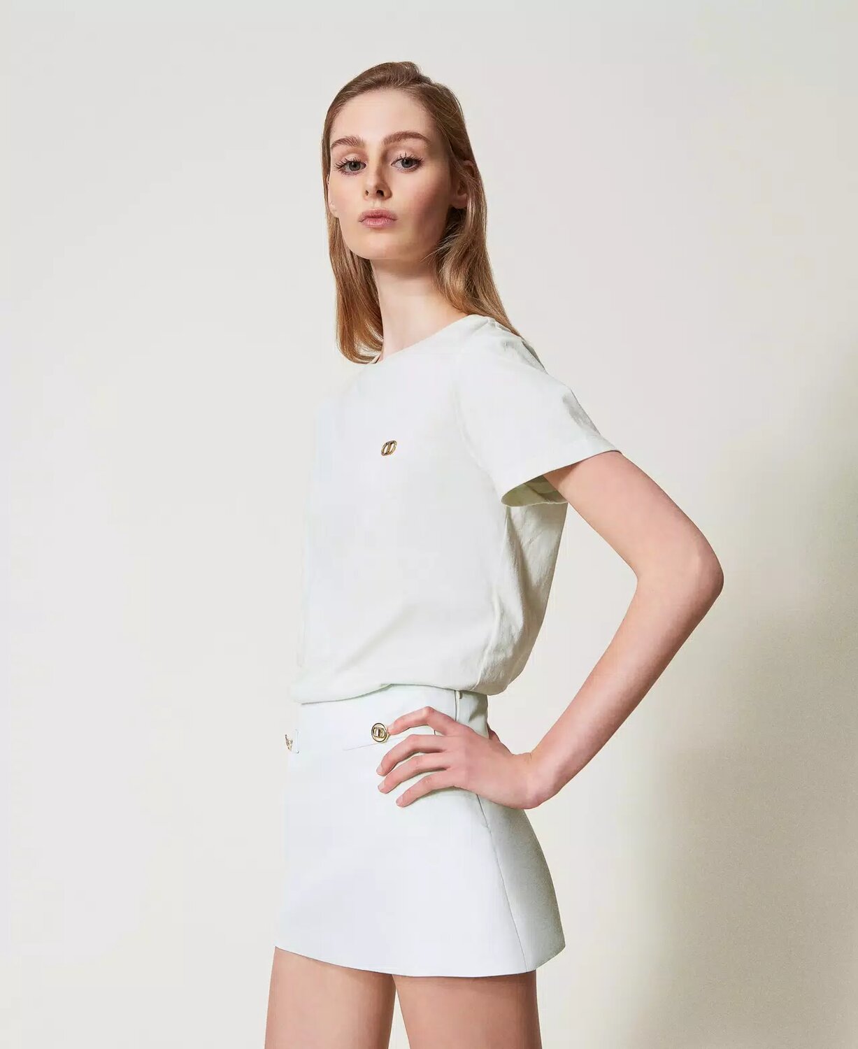 T-shirt con logo oval t di strass twin set pe25
art. 251tt2040 - immagine 2