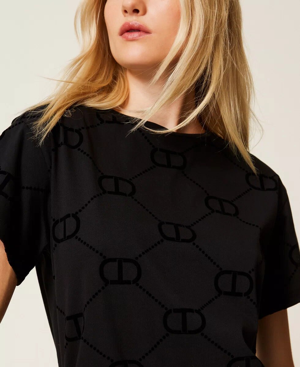 t-Shirt M/c Stampa Flock All Over Twin Set t-Shirt Donna 
 
 252TP2055AI25.26. - immagine 10