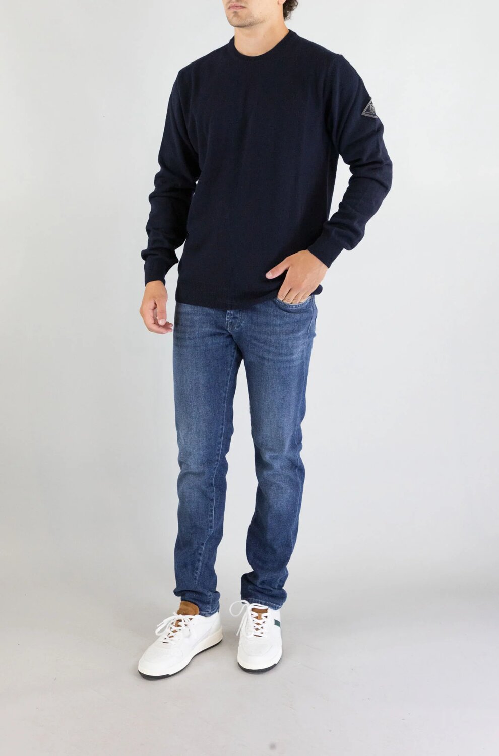 Crew Neck Man Wool & Ws Fin.12 . Roy Rogers Maglie Uomo
RRU502CC53XXXXAI25.