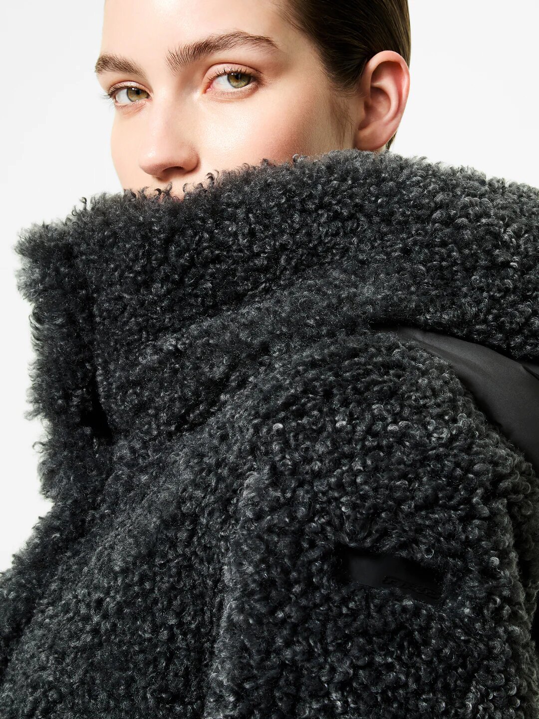 Lamb Hybrid Hood Wom Jkt Rrd Giubbotti Donna 
 
 W25572AI25.26. - immagine 3