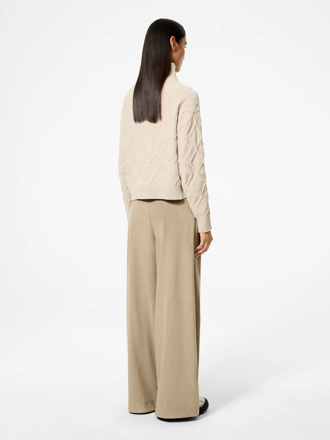 Velvet Fish Volcano Wom Knit Rrd Maglie Donna
 
  W25636AI25.26. - immagine 3