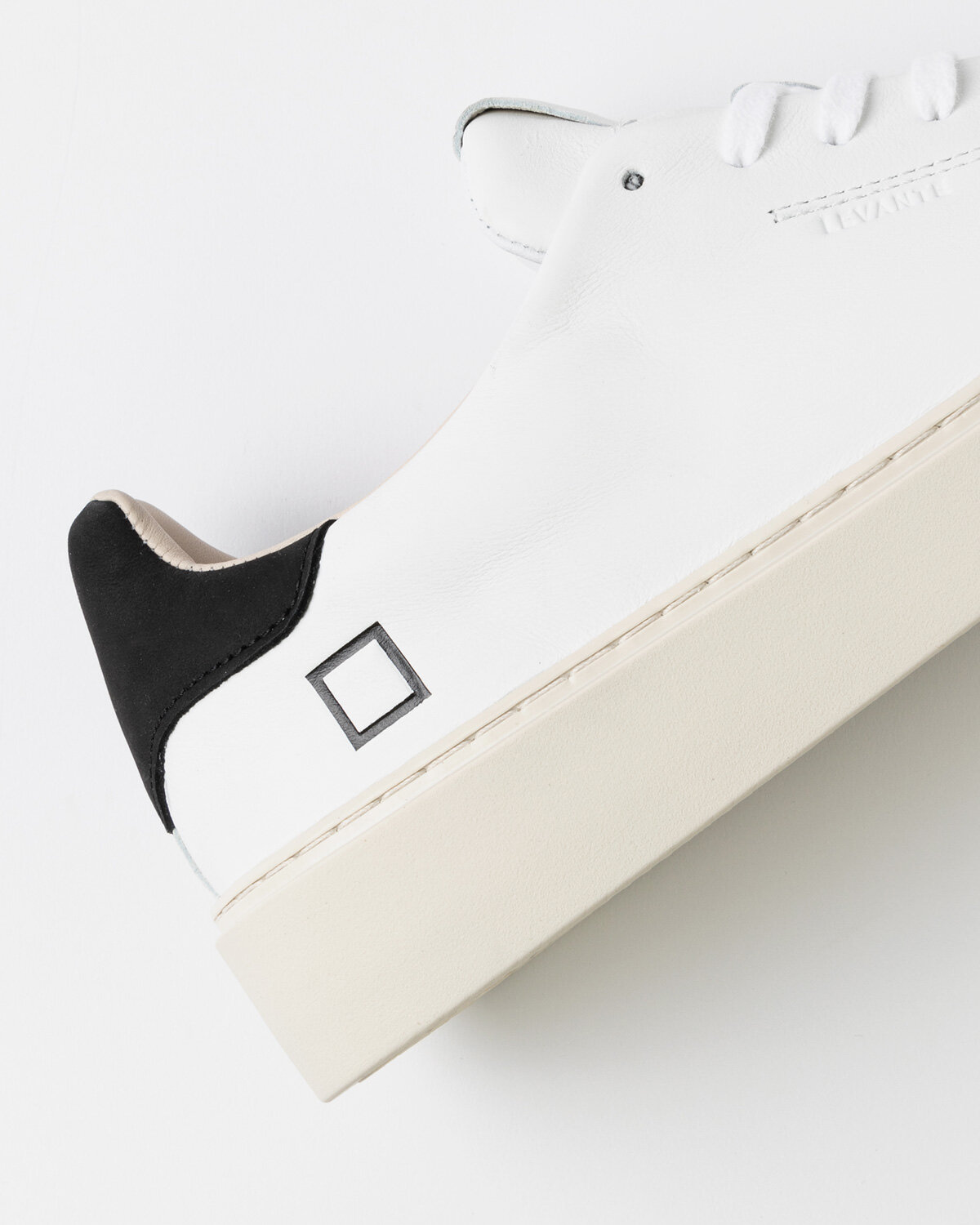 Levante Calf White-Black M8a D.a.t.e. Sneakers Uomo 
 
 M431-LV-CA-WBAI2526. - immagine 3