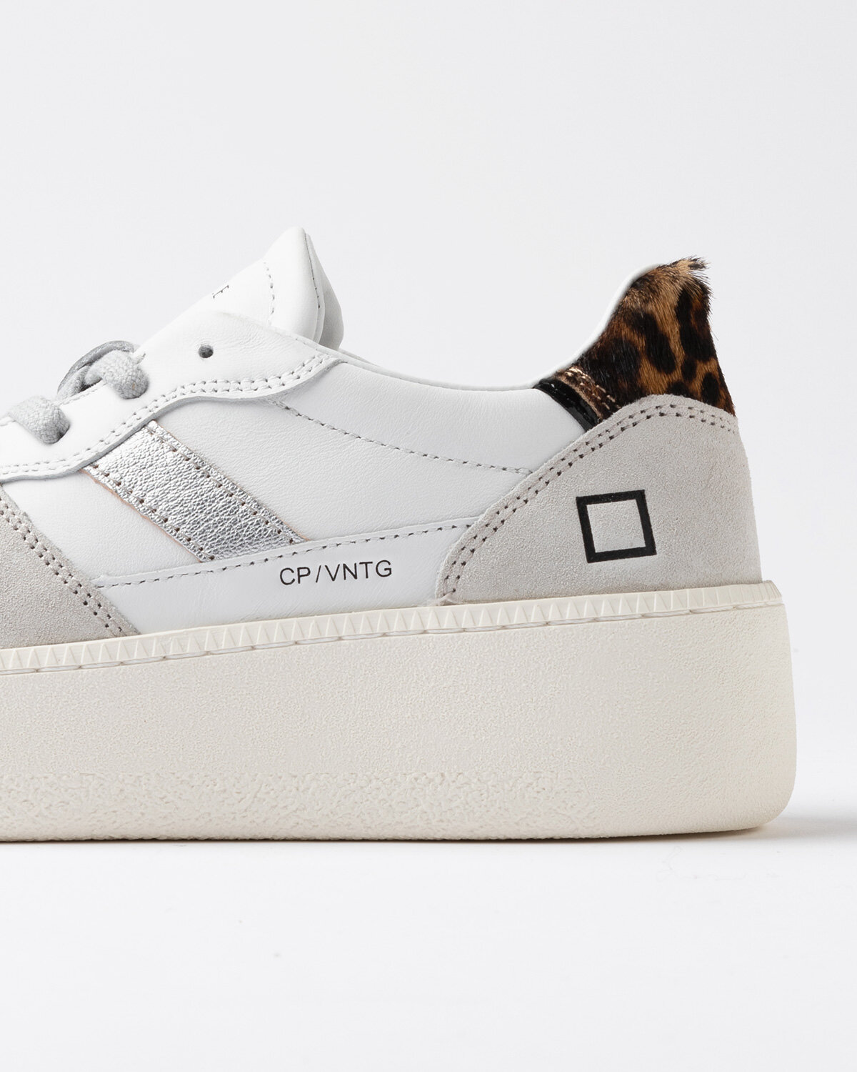 Court Platform V. Calf White-Leopar D.a.t.e. Sneakers Donna 
 
 W431-CP-VC-WDAI - immagine 3